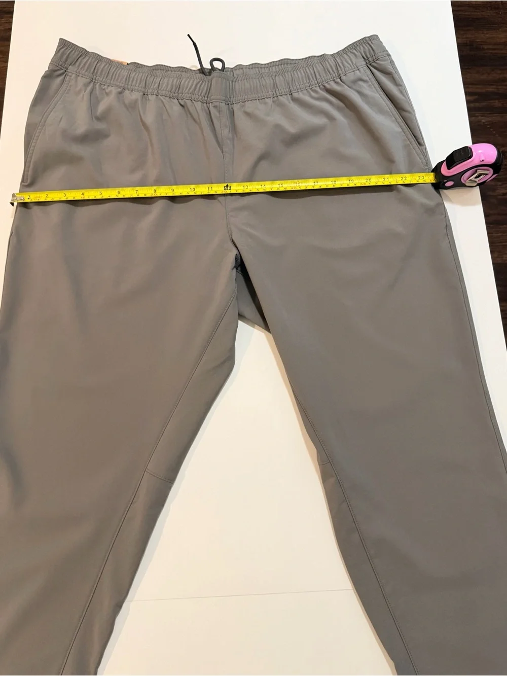 Eddie Bauer fit look